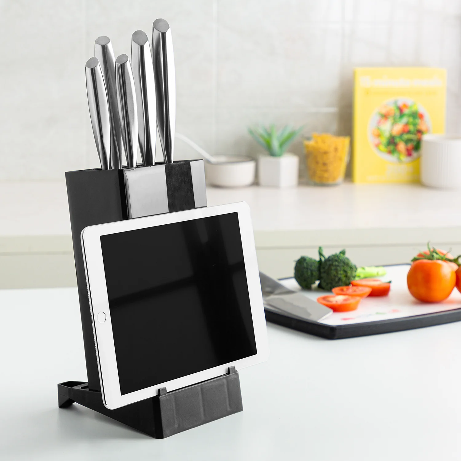 Speciality 4 Piece KlevaCut® Master Series Knife Set + Universal Knife Block - Image 7